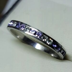 .925 Sterling Silver Ring w/ Amethyst and CZ
